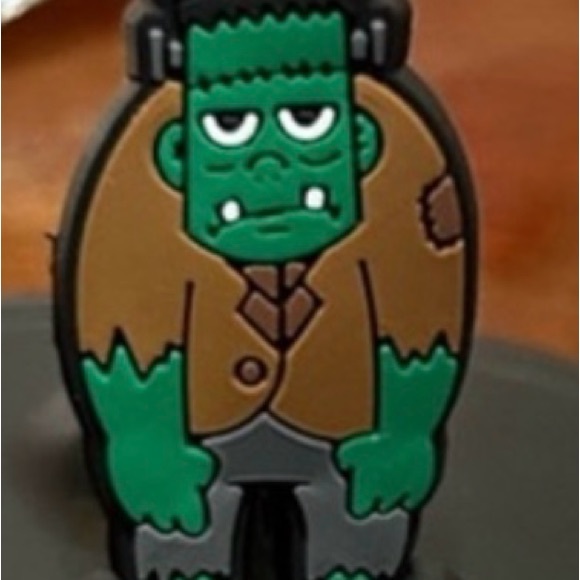 CROC CHARMS BUNDLE OF 5 - Picture 6 of 6